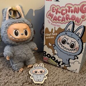 Exciting Macaron Vinyl Face Figure